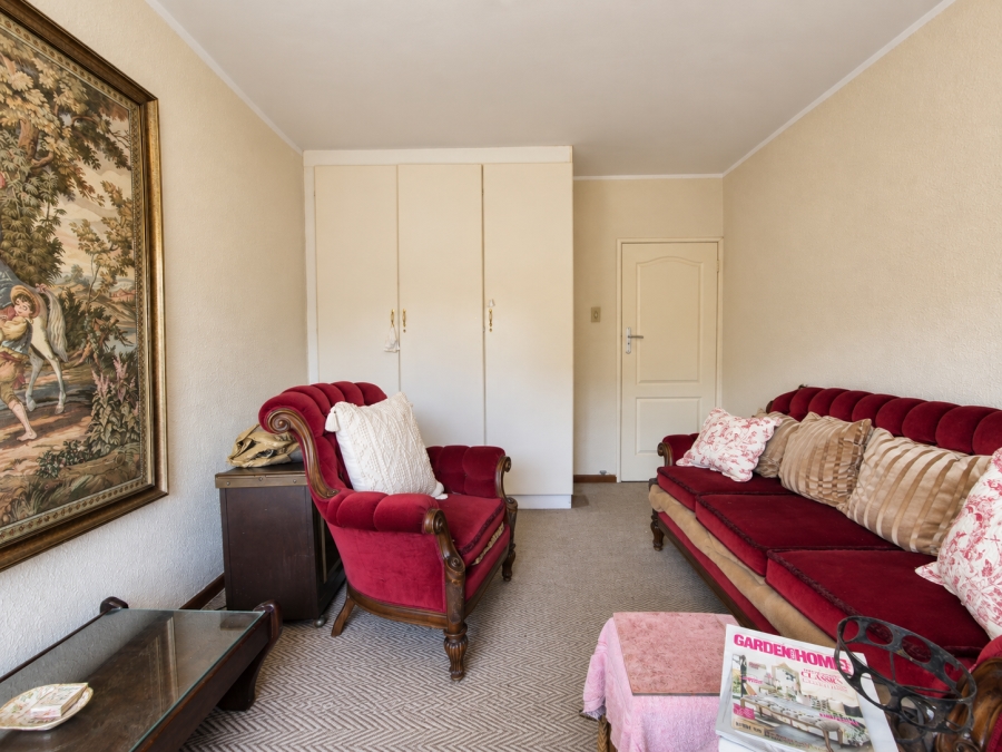 3 Bedroom Property for Sale in Wynberg Upper Western Cape